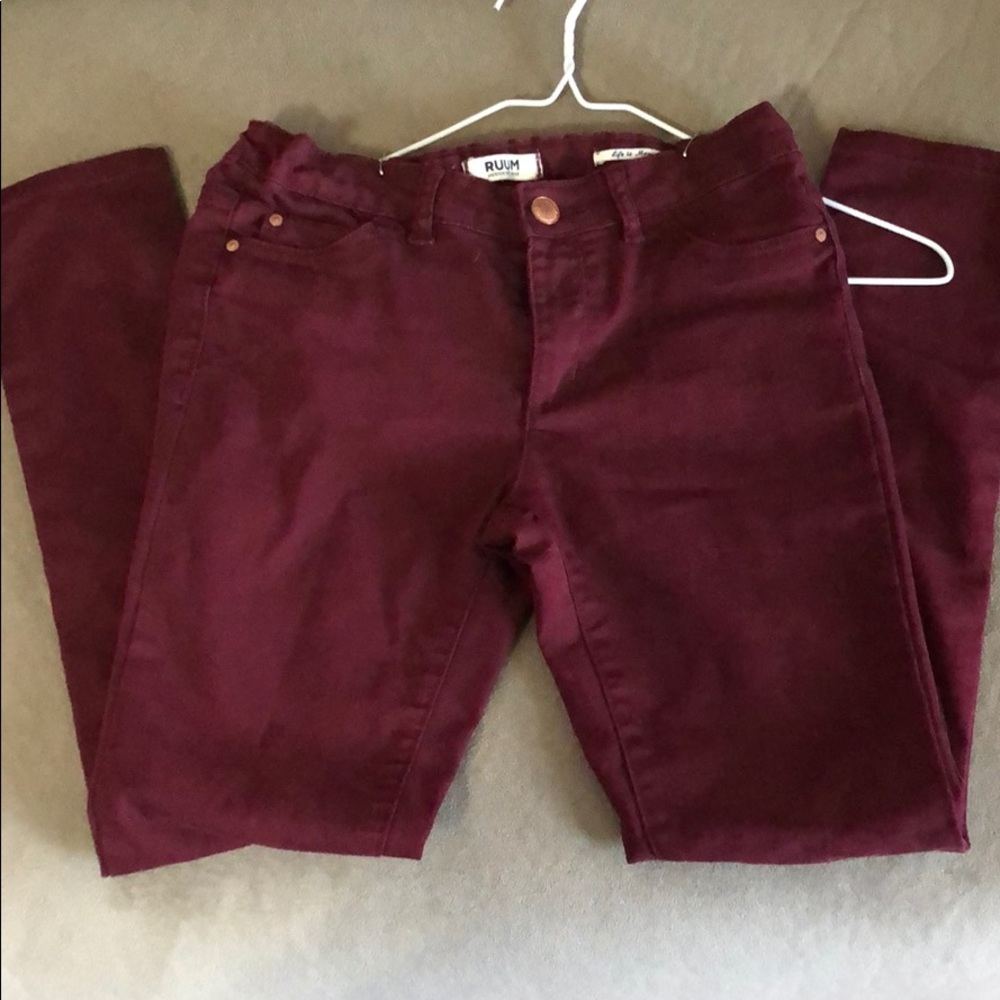 Ruum burgundy skinny jeggins